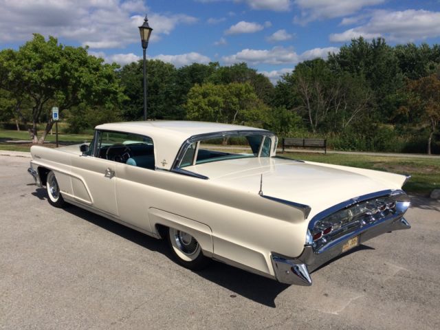 1959 Lincoln Continental - photo 4