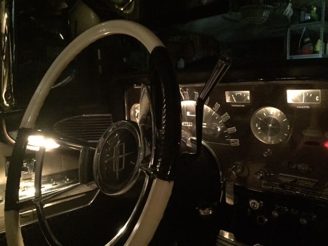 1959 Lincoln Mark Series Continental - photo 2