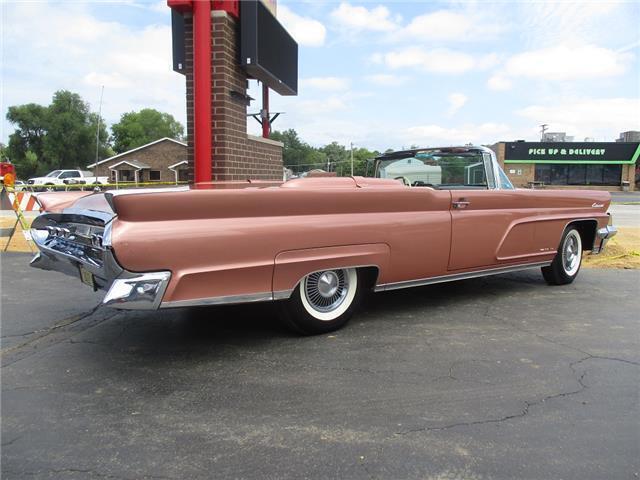 1959 Lincoln Mark IV Convertible - photo 8