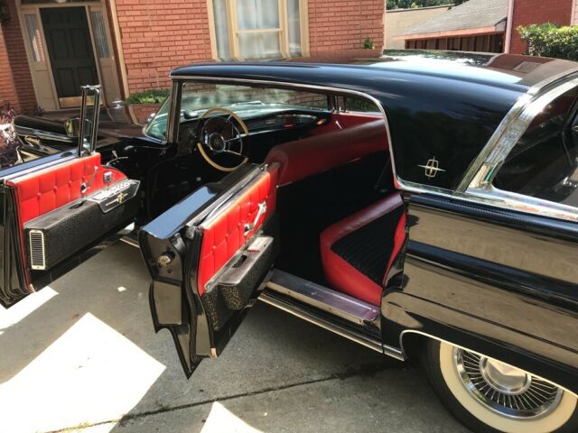 1959 Lincoln Continental Mark IV 4 door hardtop - photo 2