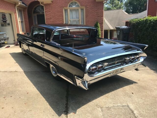 1959 Lincoln Continental Mark IV 4 door hardtop - photo 4