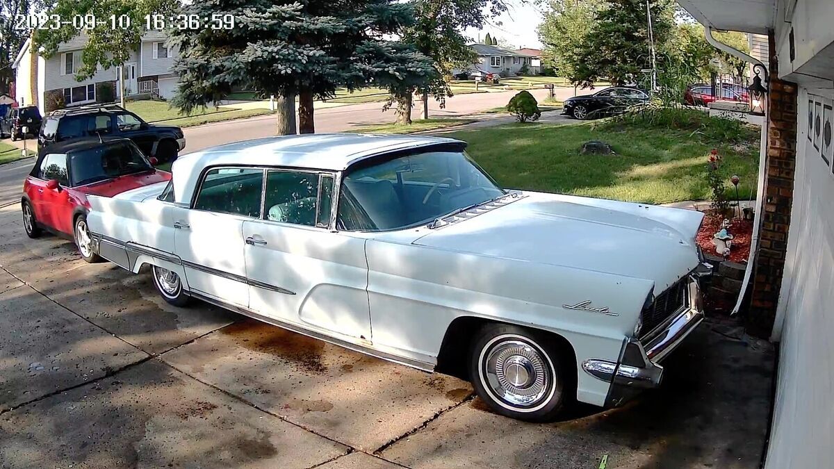 1959 Lincoln Premiere - photo 2