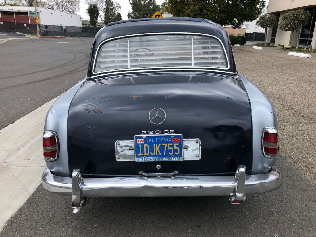 1959 Mercedes-Benz 200-Series BLUE VELOR - photo 2