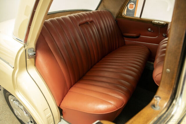 1959 Mercedes-Benz 200-Series 220 S - photo 13