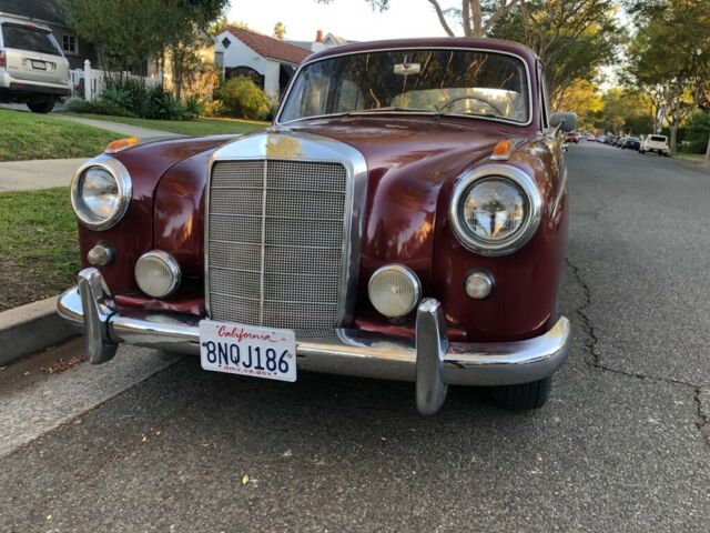 1959 Mercedes 220SE W128 German Classic car Ponton SIX CYLINDER 1959 Mercedes-Benz 200-Series