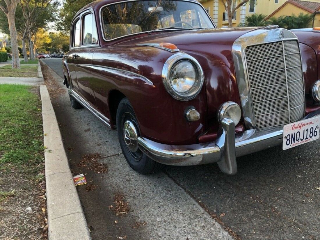 1959 Mercedes-Benz 200-Series - photo 3