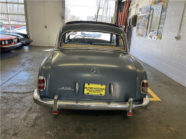 1959 Mercedes Benz 219 Ponton Webasto - photo 10
