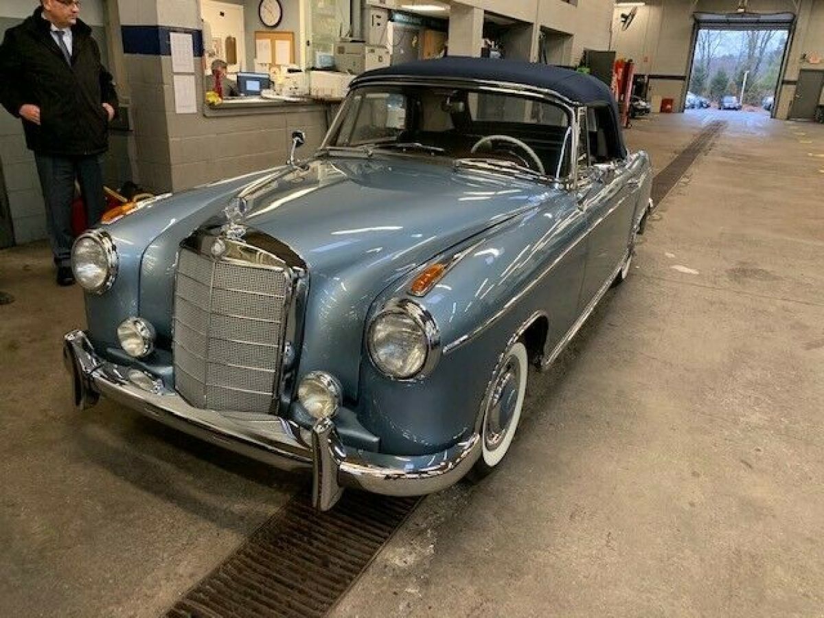 1959 Mercedes-Benz 200-Series Convertible - photo 5