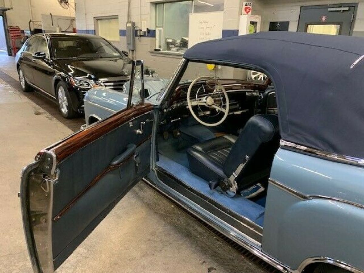 1959 Mercedes-Benz 200-Series Convertible - photo 9