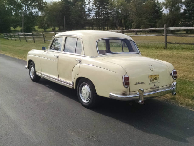 1959 Mercedes-Benz 200-Series - photo 3