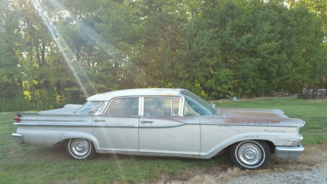 1959 Mercury Monterey Sedan 4dr