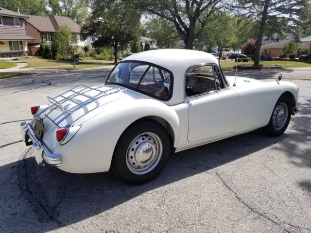 1959 MG MGA Coupe , No Reserve - photo 3