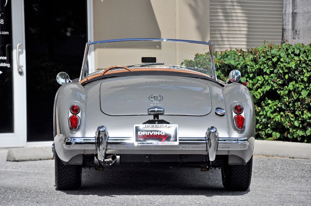 1959 MG MGA ROADSTER! 5-SPEED MANUAL! COLLECTOR!! - photo 13