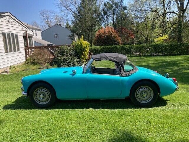 1959 MG MGA TWIN-CAM - photo 2