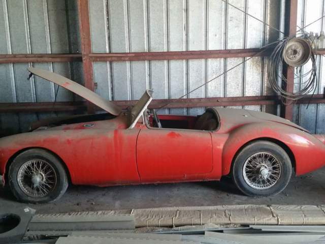 1959 MGA Barn Find Red 4Speed Great Driver lots of work done and parts come with 1959 MG MGA