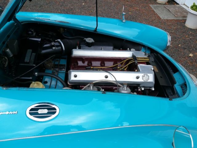 1959 MG MGA Twin Cam with Unique Factory Features - photo 3