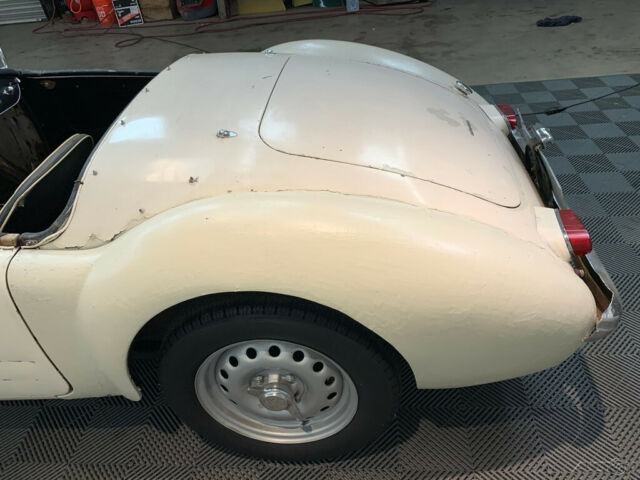 1959 MG MGA 1959 MGA TWIN CAM. ALL DISC BRAKES. RUNS WELL. - photo 10