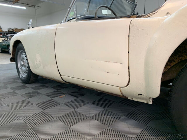 1959 MG MGA 1959 MGA TWIN CAM. ALL DISC BRAKES. RUNS WELL. - photo 11