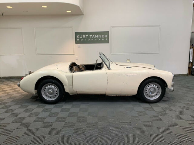 1959 MG MGA 1959 MGA TWIN CAM. ALL DISC BRAKES. RUNS WELL. - photo 3