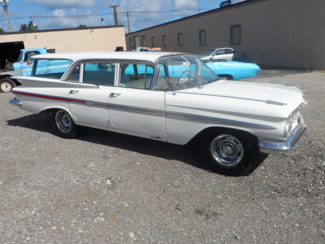 1959 Chevrolet Impala Nomad - photo 12