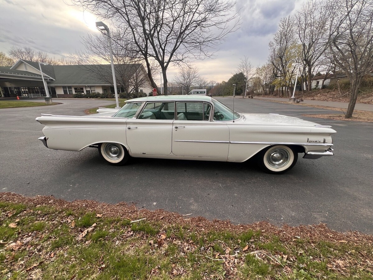 1959 Oldsmobile 88 Hardtop - photo 5