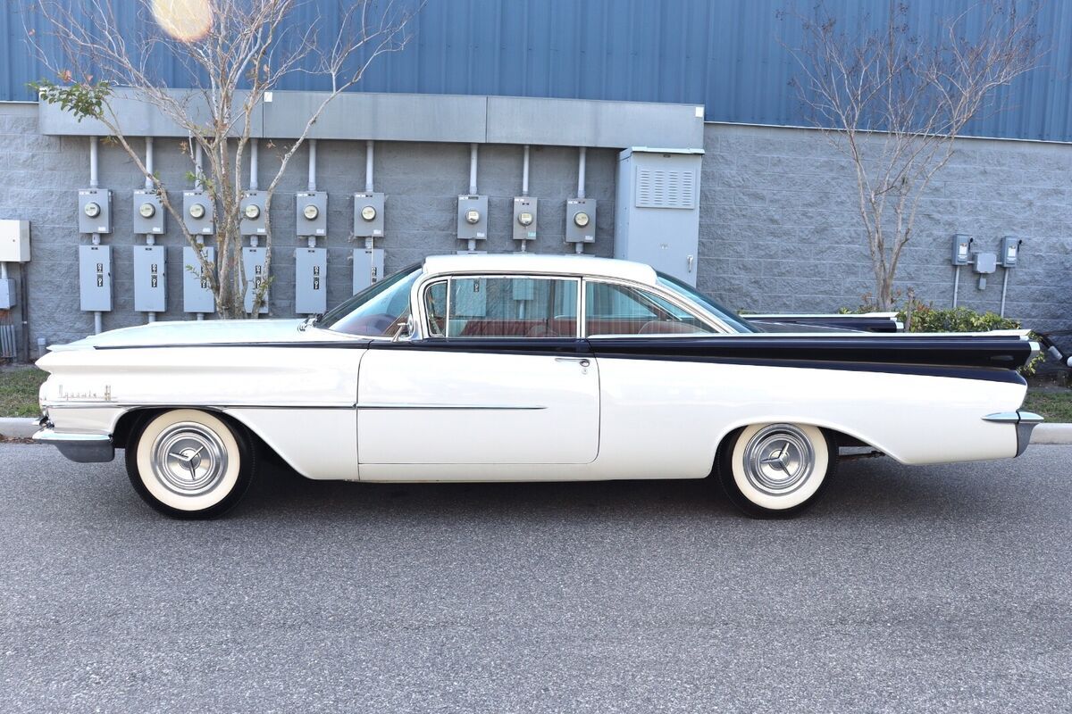 1959 Oldsmobile Dynamic 88 - photo 2