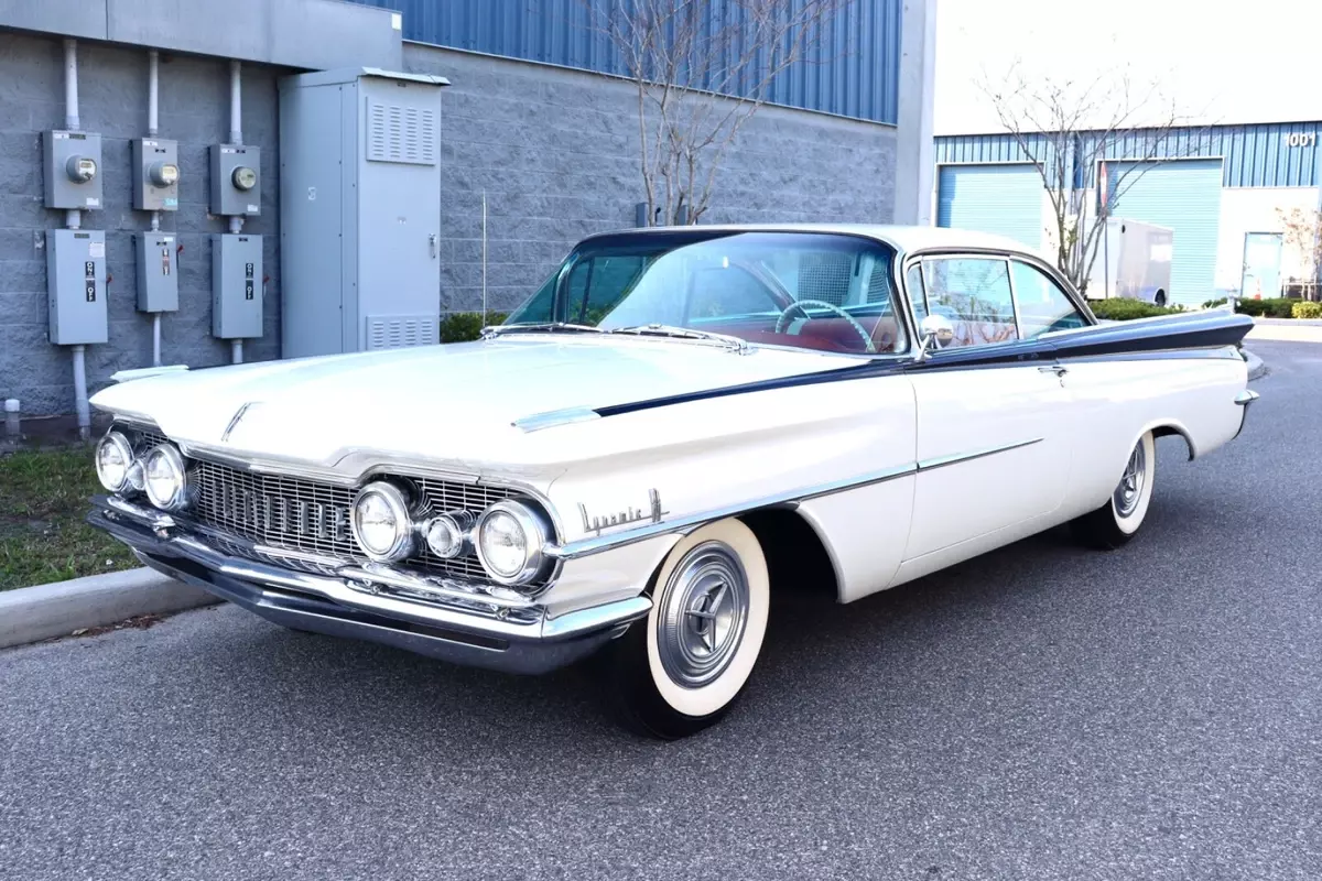 1959 Oldsmobile Dynamic 88 | 394 - V8 | Bubble Glass | Restored | 100+ HD Pics 1959 Oldsmobile Dynamic 88