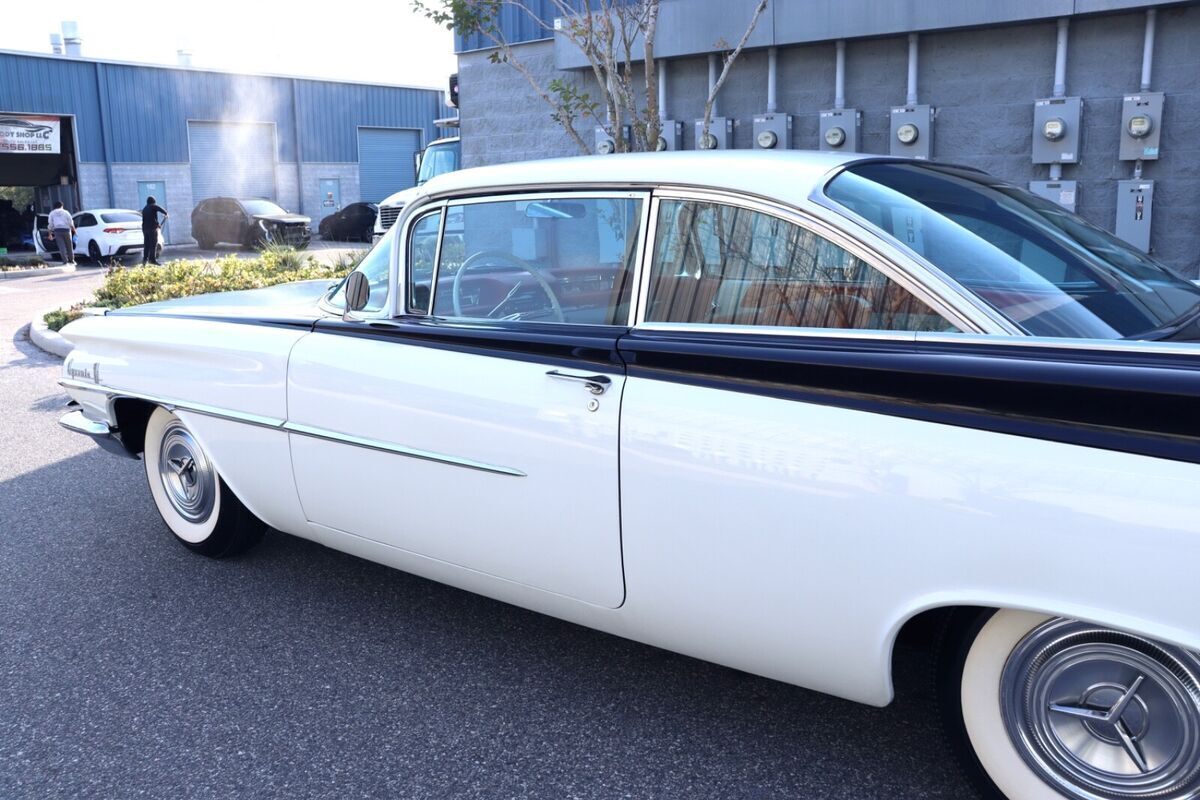 1959 Oldsmobile Dynamic 88 - photo 13