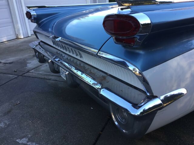 1959 Oldsmobile Dynamic 88 - photo 12