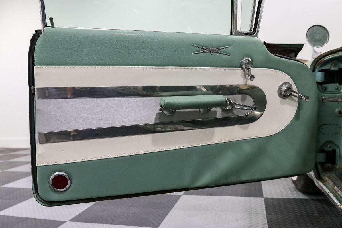 1959 Pontiac Bonneville - photo 13
