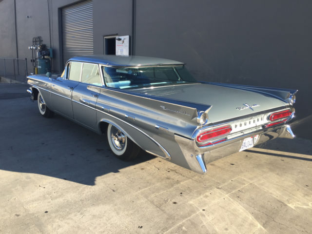 1959 Pontiac Bonneville - photo 4