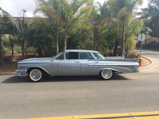 1959 Pontiac Bonneville - photo 5