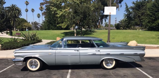 1959 Pontiac Bonneville