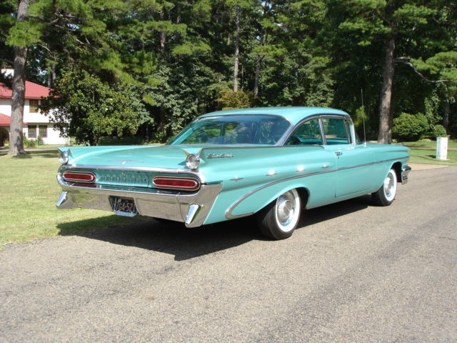 1959 Pontiac 2 door post Star Chief - photo 2