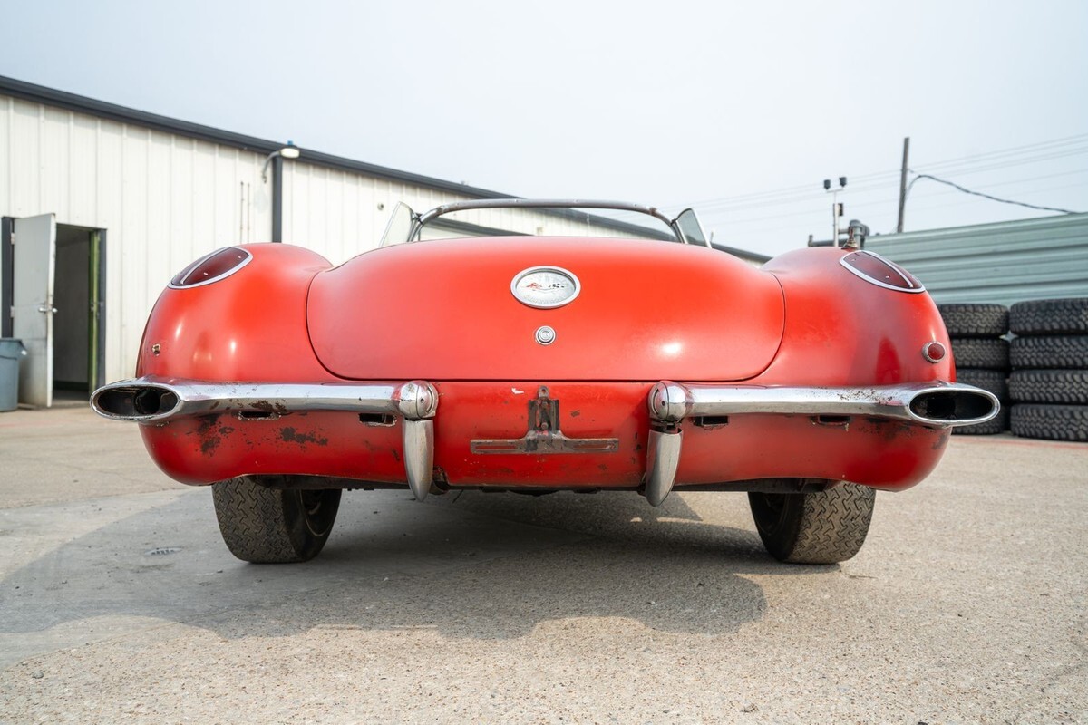 1959 Chevrolet Corvette Convertible - SCROLL DOWN FOR ENTIRE PHOTO GALLERY - photo 11
