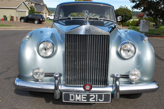 1959 Rolls-Royce Silver Cloud Limousine like without Driver Division - photo 3