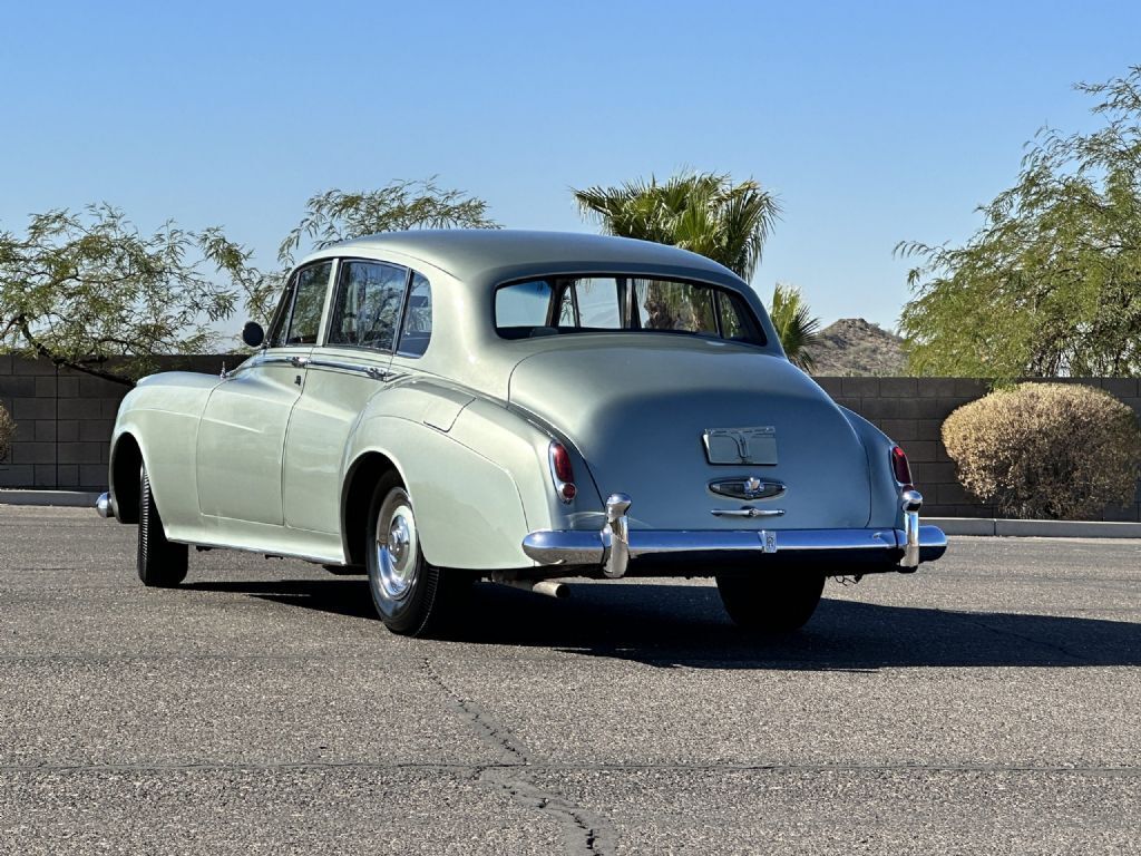 1959 Rolls-Royce Silver Cloud I LWB with Division (Limo) - photo 7