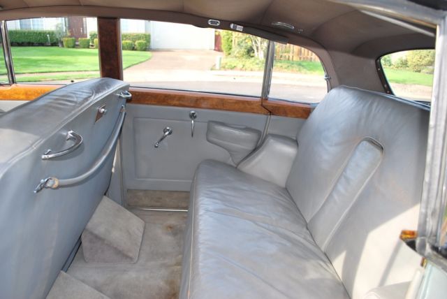 1959 Rolls-Royce Silver Cloud Limousine like LWB without division - photo 8