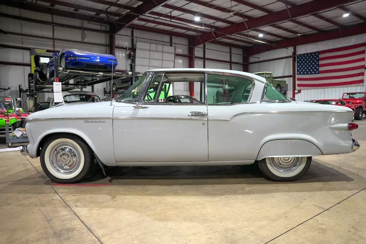 1959 Studebaker Lark Deluxe - photo 4