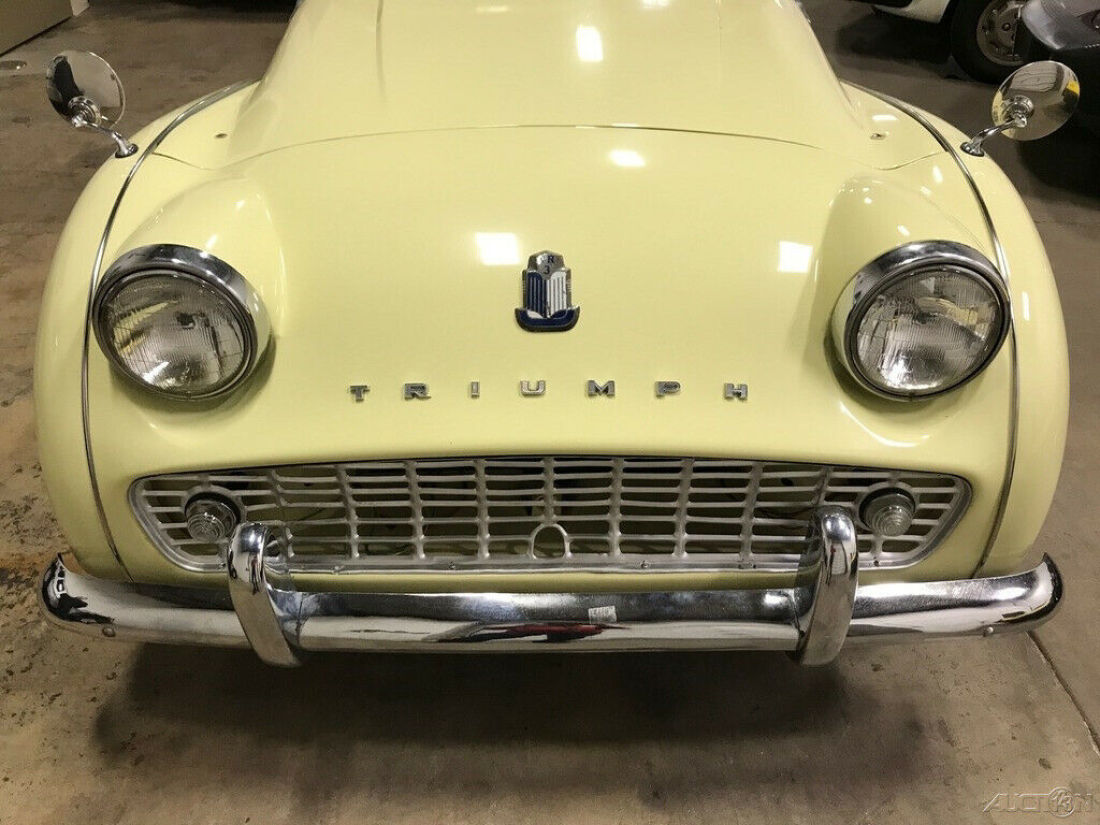 1959 Triumph TR3 Convertible - photo 12