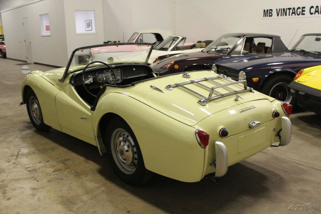 1959 Triumph TR3 Convertible - photo 3