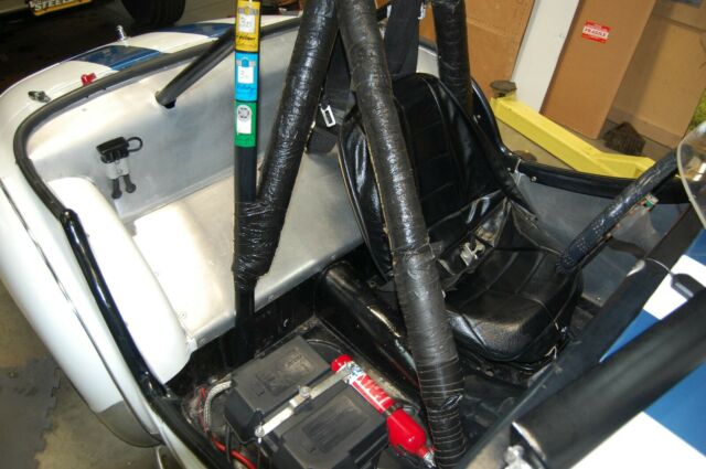 1959 Triumph TR3 Vintage Race Car - photo 11