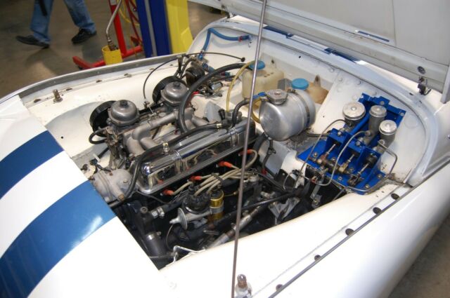 1959 Triumph TR3 Vintage Race Car - photo 8