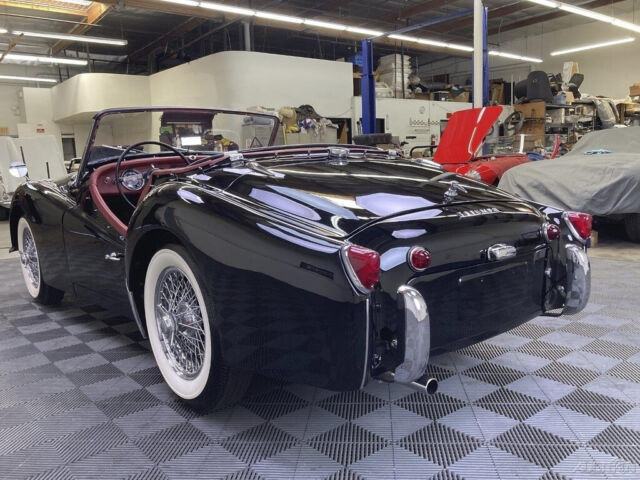 1959 Triumph TR3 1959 TRIUMPH TR3A. RESTORED TO BMIHT CERTIFICATE. - photo 11
