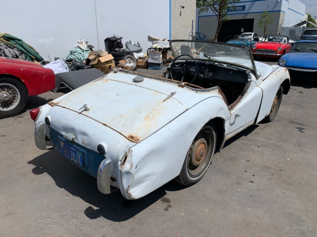 1959 Triumph TR3 1959 TRIUMPH TR3A. OLDE ENGLISH WHITE - photo 10