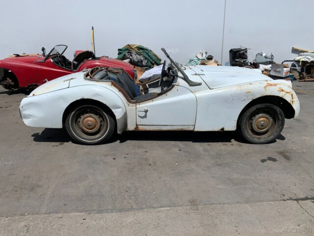 1959 Triumph TR3 1959 TRIUMPH TR3A. OLDE ENGLISH WHITE - photo 9
