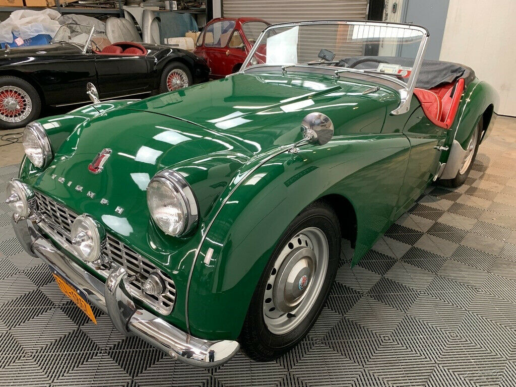 1959 Triumph TR3 BLACK TOP, TONNEAU, TOP BOOT. 4-SPEED - photo 11