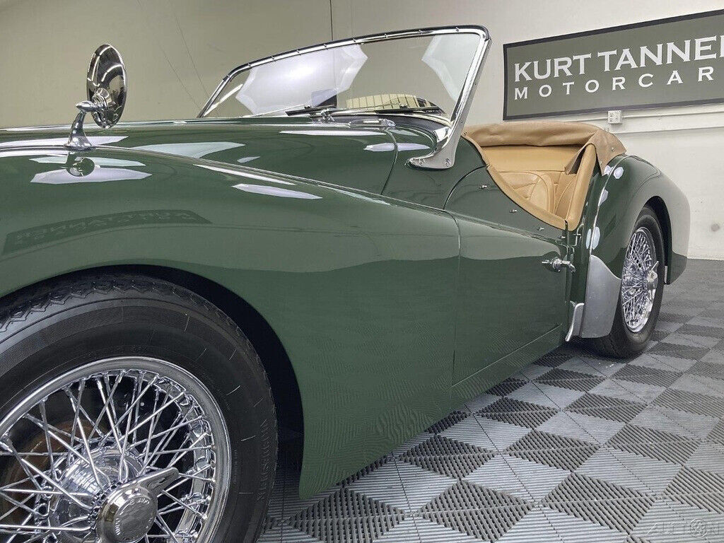 1959 Triumph TR3 1959 TRIUMPH TR3A. BRITISH RACING GREEN - photo 11