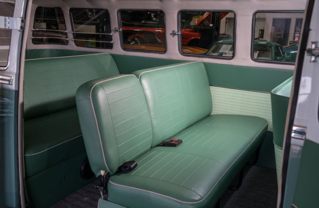 1959 Volkswagen Bus/Vanagon 23 Window - photo 10