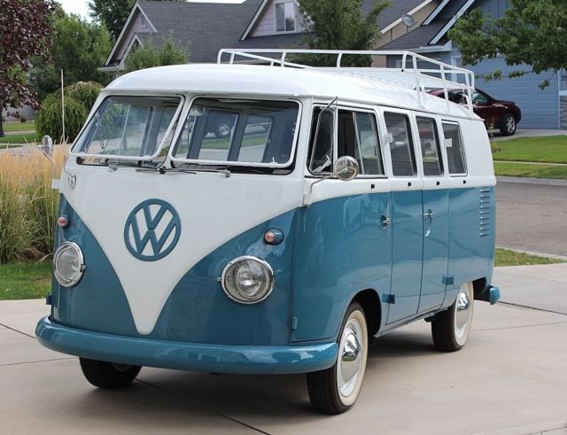 1959 Volkswagen Double Door Kombi Van 1959 Volkswagen Bus/Vanagon